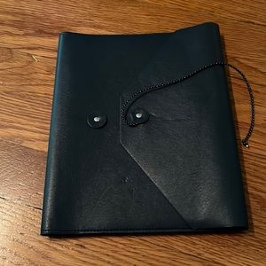Plum paper folio